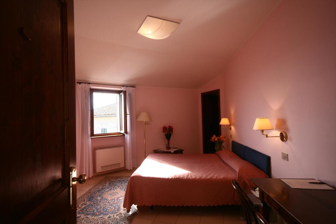 Casa Oliva Albergo Diffuso Bargni Exterior foto